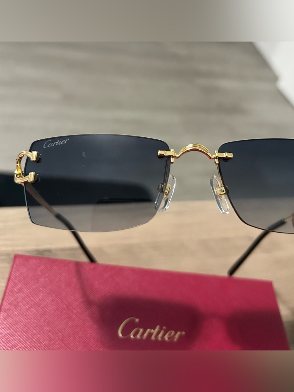 Cartier men Rimless Sunglasses in Burgundy and Gold - Picture 4 of 4
